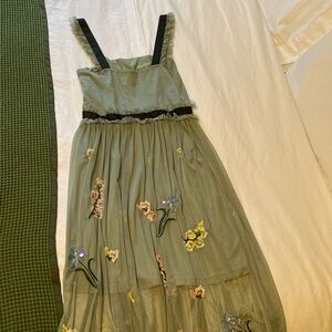 H&M Divided tulle dress